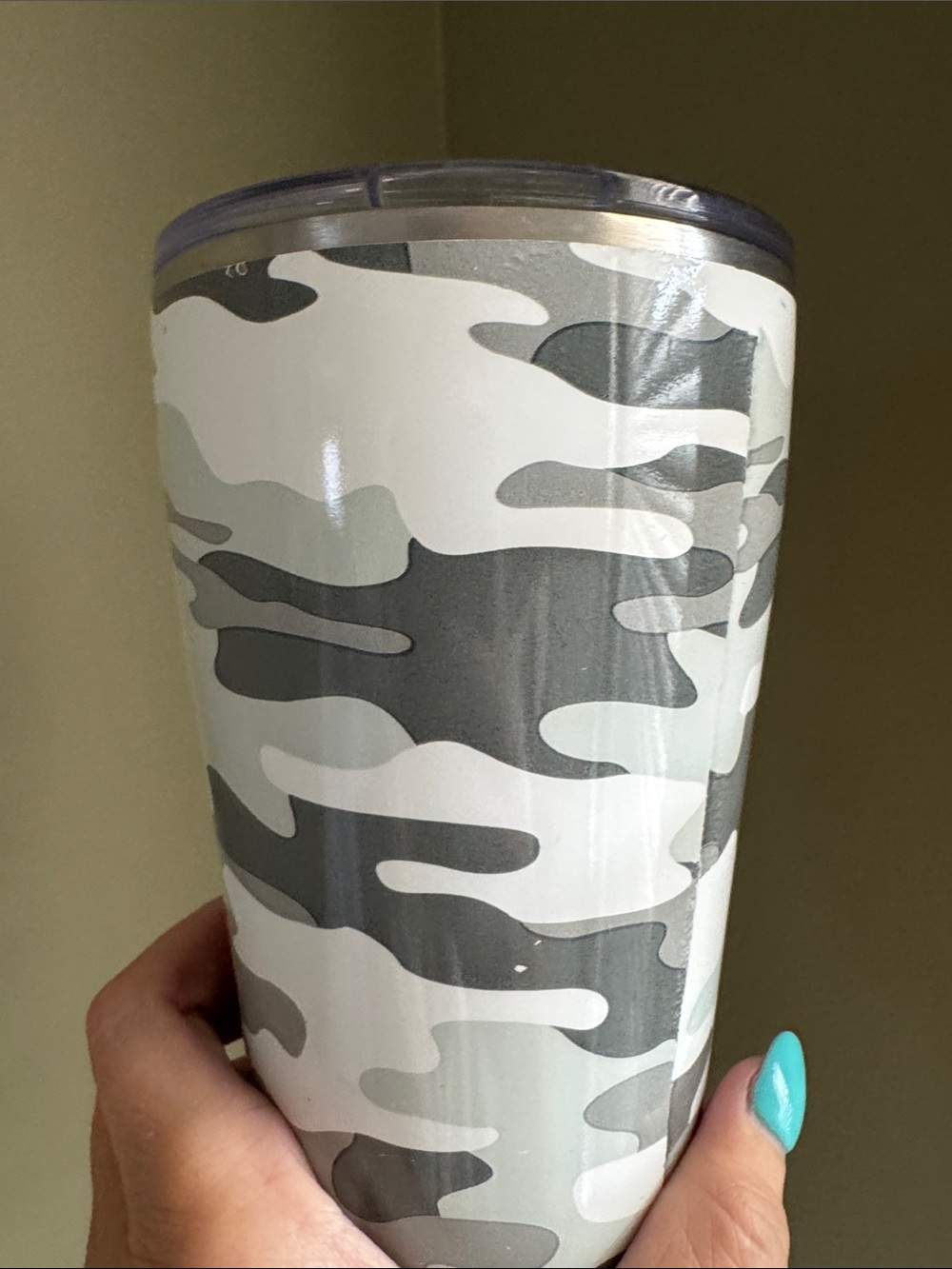 Gray Camo Insulated Travel Tumbler - Stainless Water Bottle - Picture 5 of 5